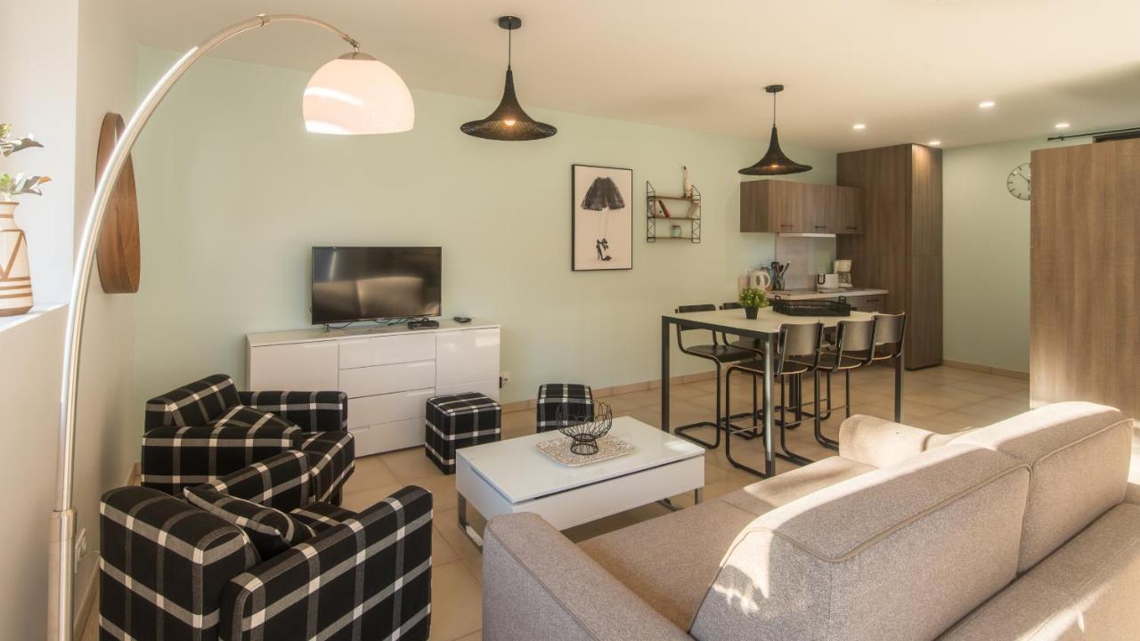 Cote Jardin Avec Jacuzzi Privatif Et Parking Prive Appartement Sarlat-la-Canéda Buitenkant foto